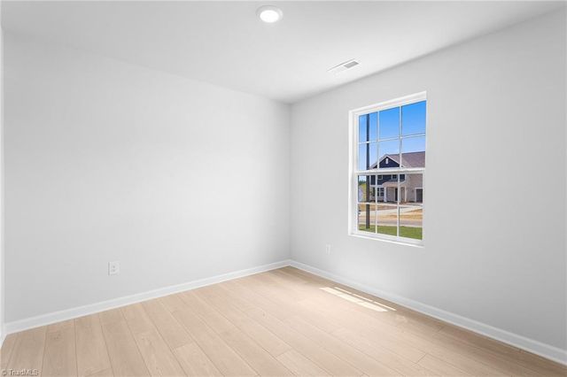 143 Primrose Street, King, NC 27021