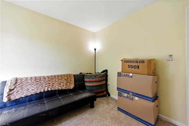 285 Wexford DR W, Suffolk, VA 23434