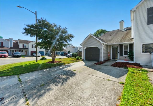 285 Wexford DR W, Suffolk, VA 23434