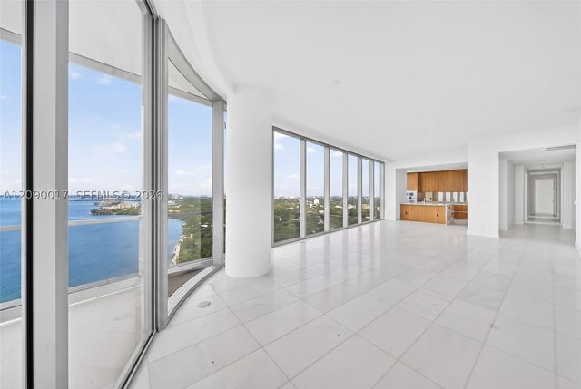 175 SE 25 Rd 2602, Miami, FL 33129