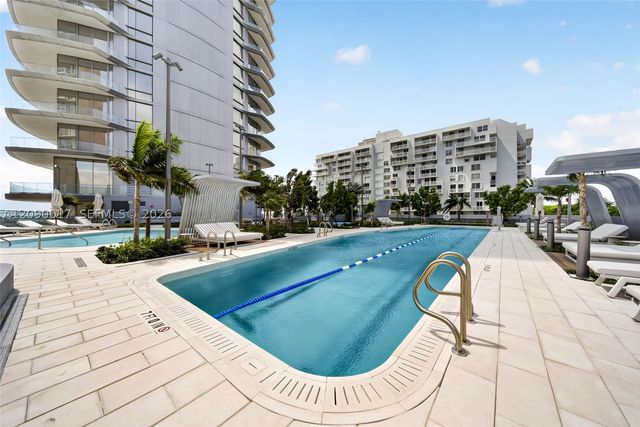 175 SE 25 Rd 2602, Miami, FL 33129