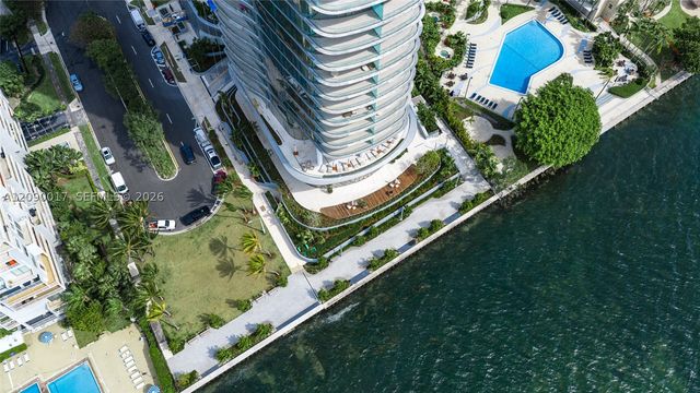 175 SE 25 Rd 2602, Miami, FL 33129