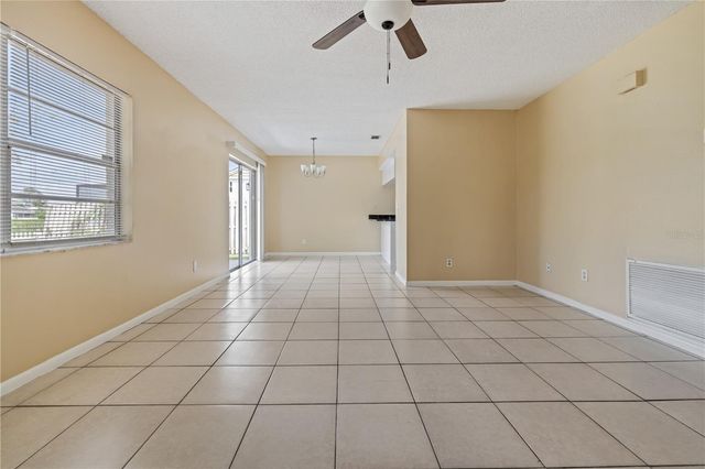 7906 GEORGE WASHINGTON LANE, Tampa, FL 33637