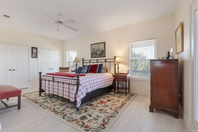 1817 Summit Point, Kerrville, TX 78028