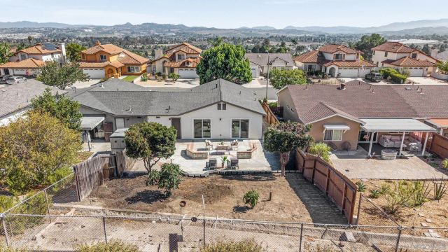 1277 Sagewood Dr, Oceanside, CA 92056