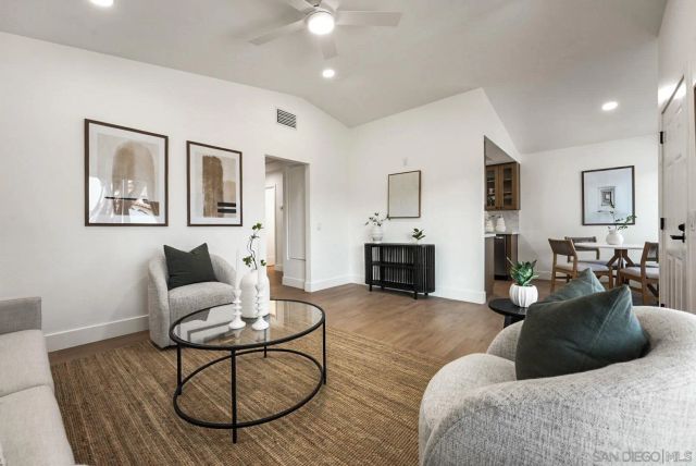 1277 Sagewood Dr, Oceanside, CA 92056