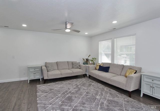 11149 W Bodie River Loop, Nampa, ID 83686