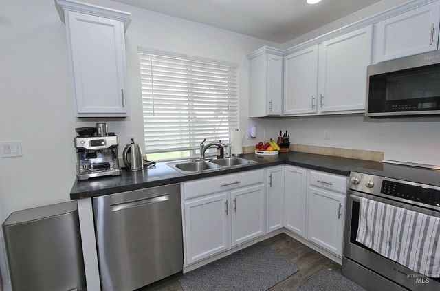 11149 W Bodie River Loop, Nampa, ID 83686