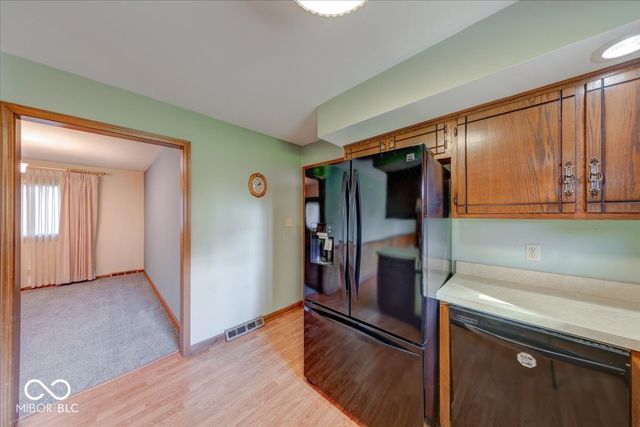 1715 Towe String Road, Indianapolis, IN 46217