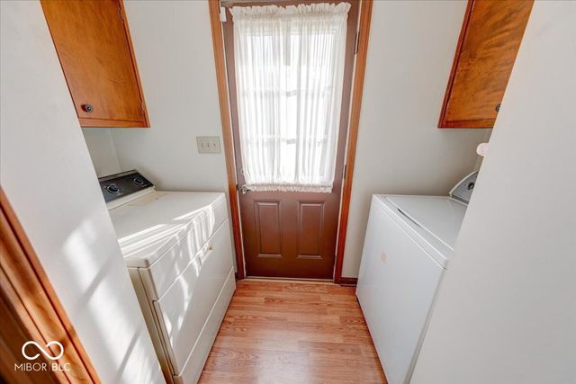 1715 Towe String Road, Indianapolis, IN 46217