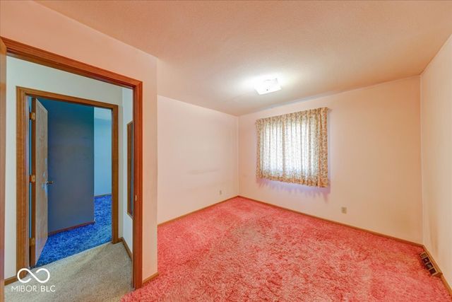 1715 Towe String Road, Indianapolis, IN 46217