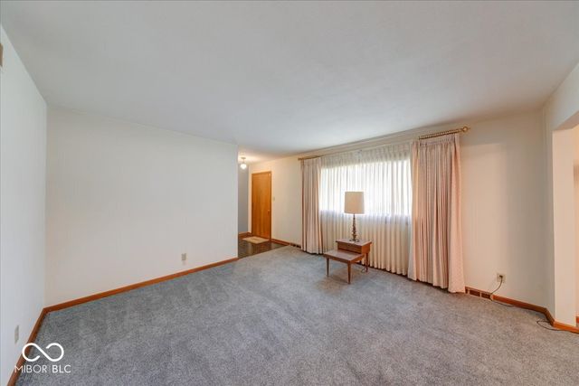 1715 Towe String Road, Indianapolis, IN 46217