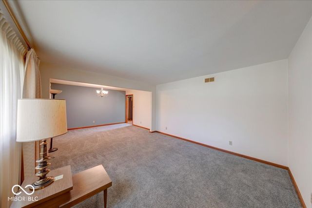 1715 Towe String Road, Indianapolis, IN 46217