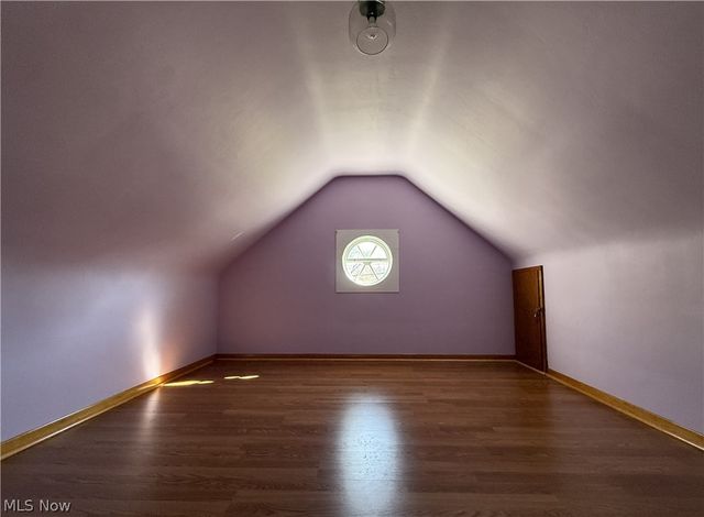 102 Furlen Court, Hubbard, OH 44425