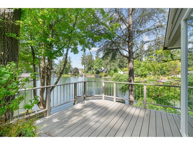 740 NORTHSHORE Rd, Lake Oswego, OR 97034