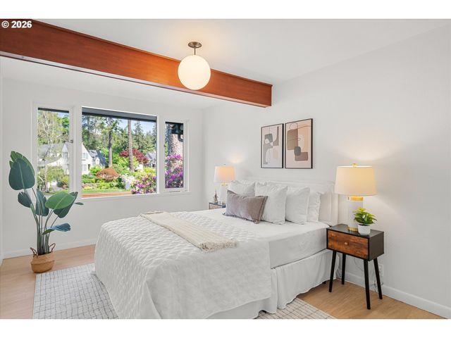 740 NORTHSHORE Rd, Lake Oswego, OR 97034