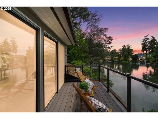 740 NORTHSHORE Rd, Lake Oswego, OR 97034