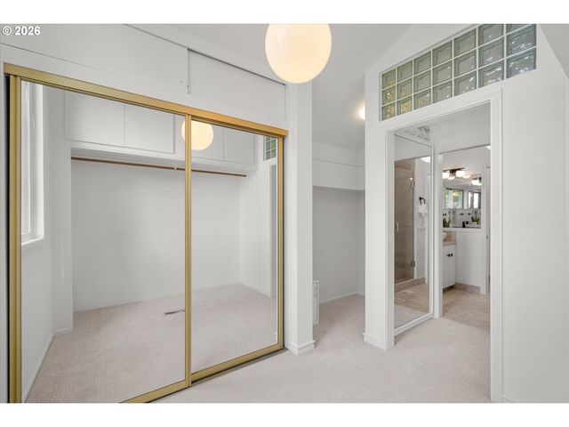 740 NORTHSHORE Rd, Lake Oswego, OR 97034