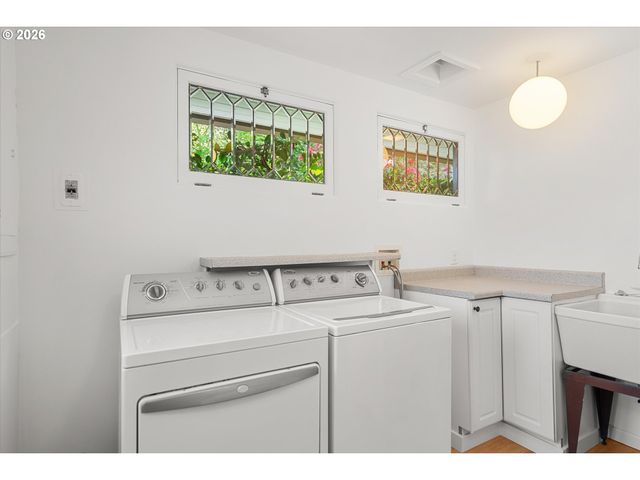 740 NORTHSHORE Rd, Lake Oswego, OR 97034