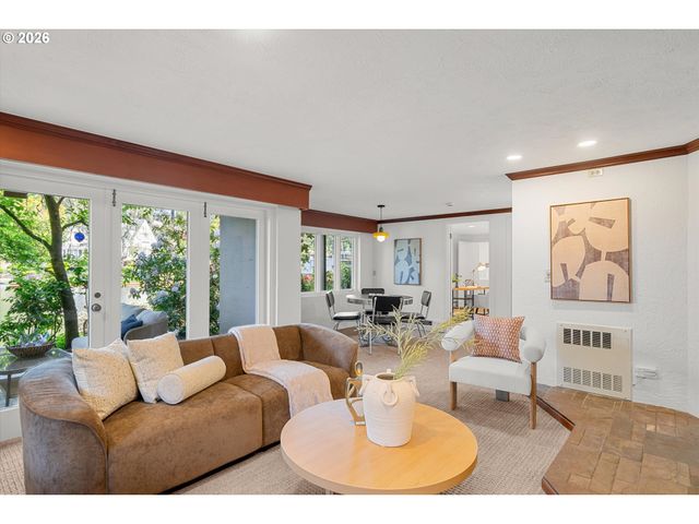 740 NORTHSHORE Rd, Lake Oswego, OR 97034