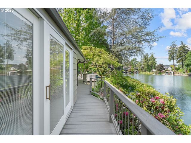 740 NORTHSHORE Rd, Lake Oswego, OR 97034