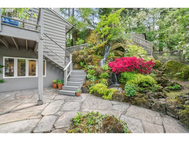 740 NORTHSHORE Rd, Lake Oswego, OR 97034