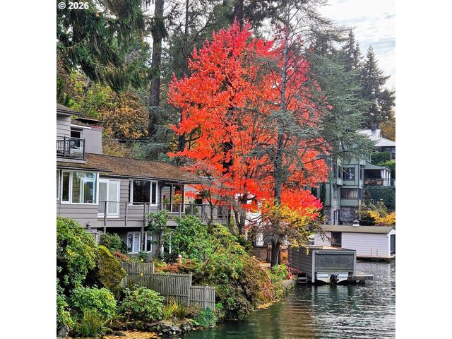 740 NORTHSHORE Rd, Lake Oswego, OR 97034