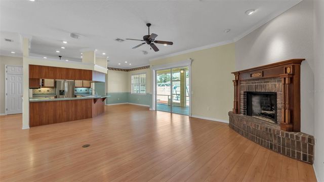 539 POWDER HORN ROW, Lakeland, FL 33809