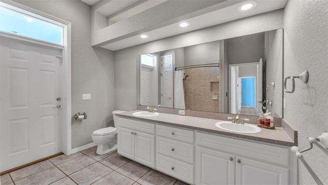 539 POWDER HORN ROW, Lakeland, FL 33809