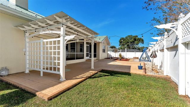 539 POWDER HORN ROW, Lakeland, FL 33809