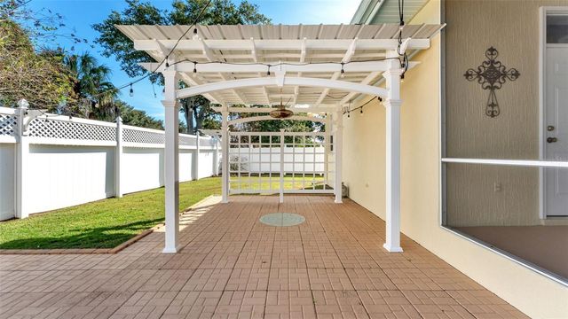 539 POWDER HORN ROW, Lakeland, FL 33809