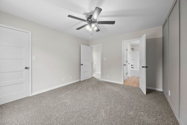 166 Oak St, Clarksville, TN 37042