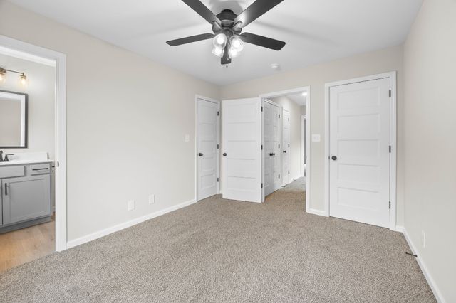 166 Oak St, Clarksville, TN 37042