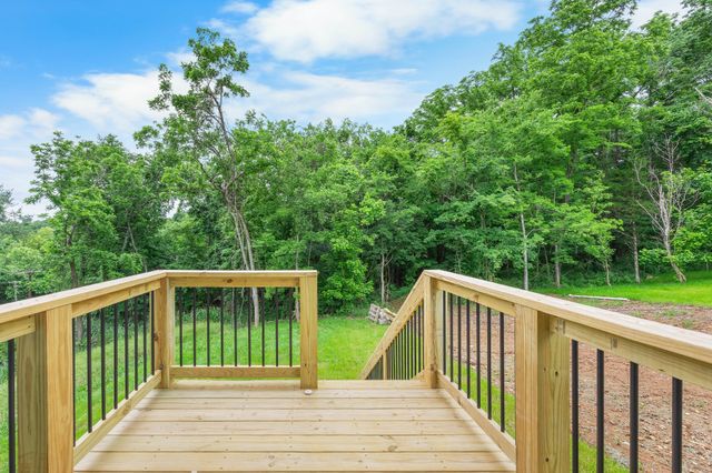 166 Oak St, Clarksville, TN 37042