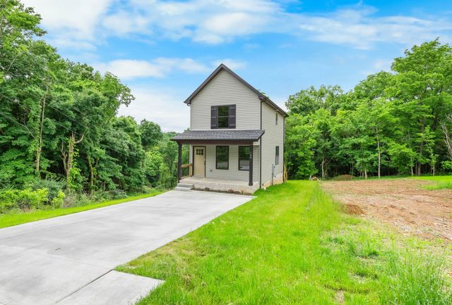 166 Oak St, Clarksville, TN 37042