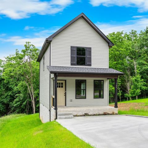 166 Oak St, Clarksville, TN 37042