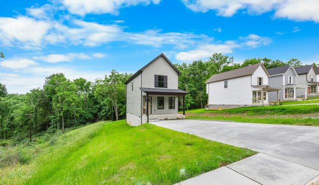 166 Oak St, Clarksville, TN 37042