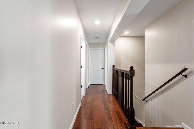 30 Dick Lynch Road, Stillwater, NY 12170