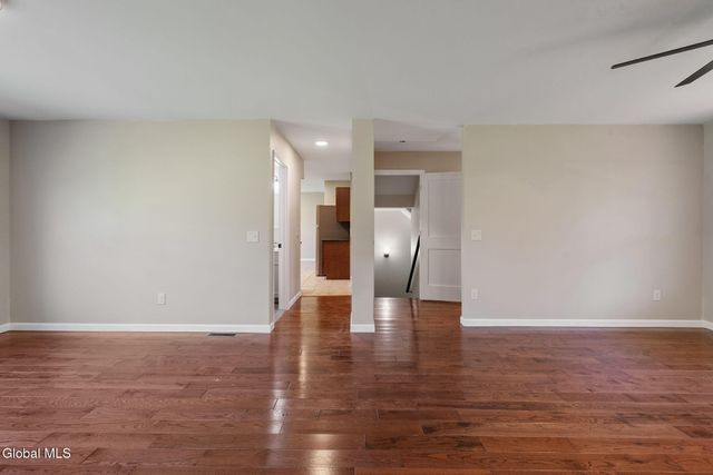 30 Dick Lynch Road, Stillwater, NY 12170