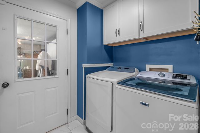 6070 Ferncliff Drive, Concord, NC 28027