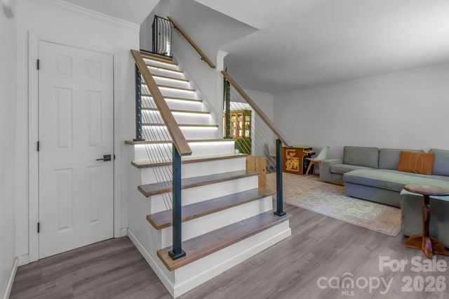 6070 Ferncliff Drive, Concord, NC 28027