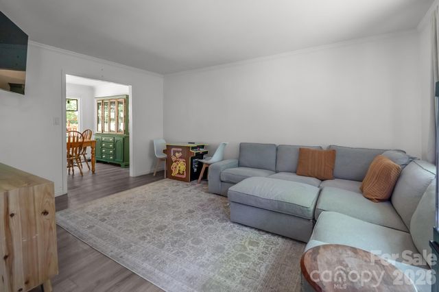 6070 Ferncliff Drive, Concord, NC 28027