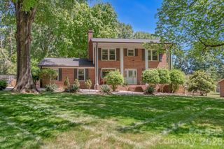 6070 Ferncliff Drive, Concord, NC 28027