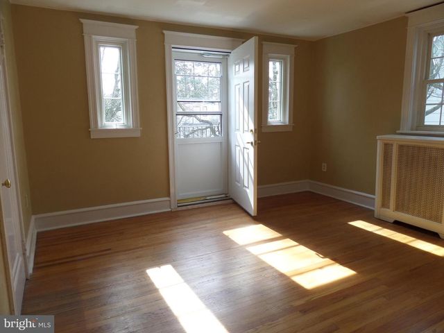 627 ARBOR RD, Cheltenham, PA 19012