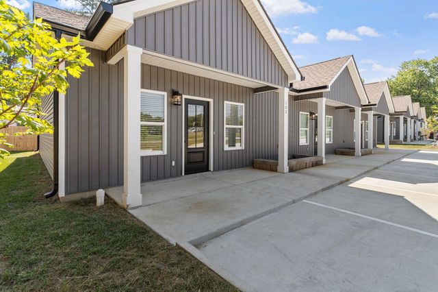 916 Airport Road 106, Chattanooga, TN 37421