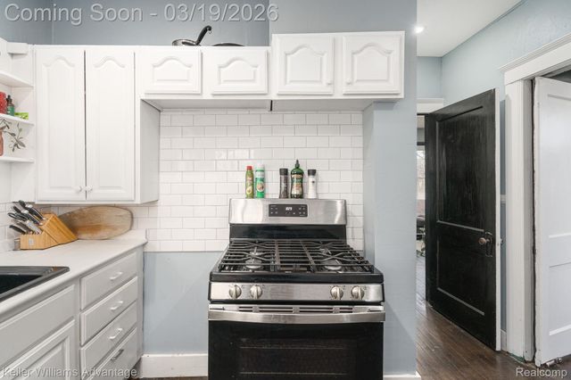 1536 Hazelwood Street, Detroit, MI 48206