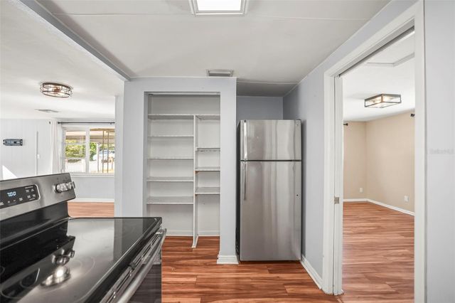 1011 PARK DRIVE, Dunedin, FL 34698