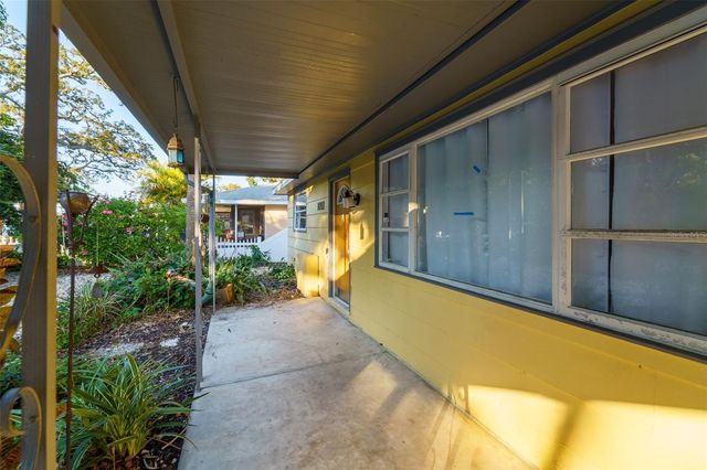 1011 PARK DRIVE, Dunedin, FL 34698