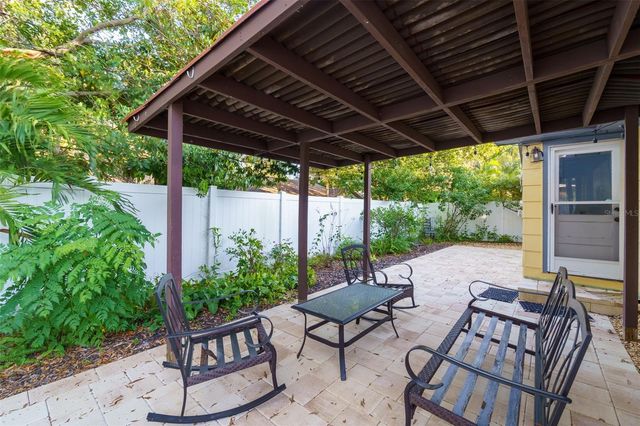 1011 PARK DRIVE, Dunedin, FL 34698