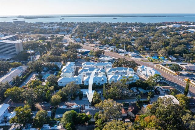 1011 PARK DRIVE, Dunedin, FL 34698